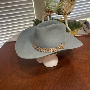 BAILEY “New West” Felt Western Hat
